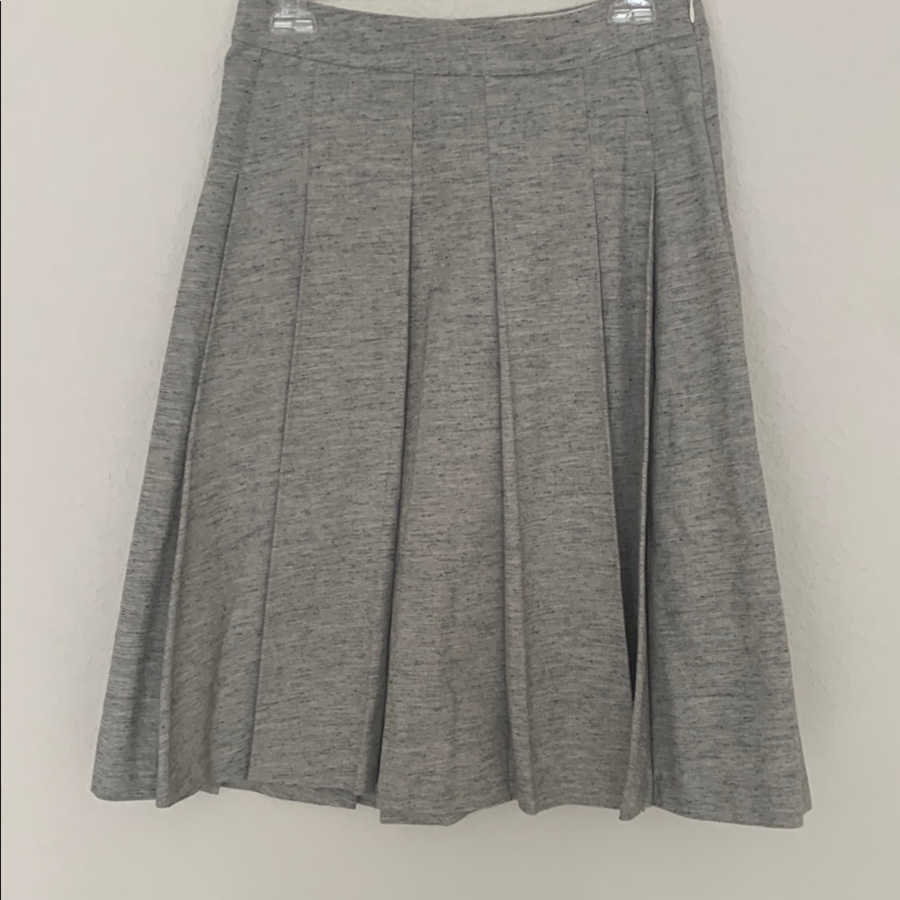 Gray Knee-Length A-Line Pleated Skirt for Work